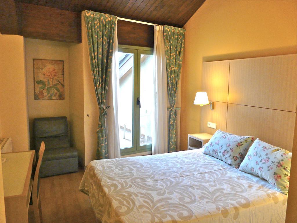 Hotel Nice ลาเซวดูร์เชย์ ภายนอก รูปภาพ